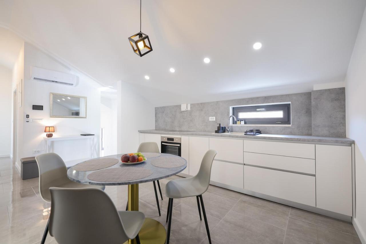 Marilla Apartments Задар Екстер'єр фото